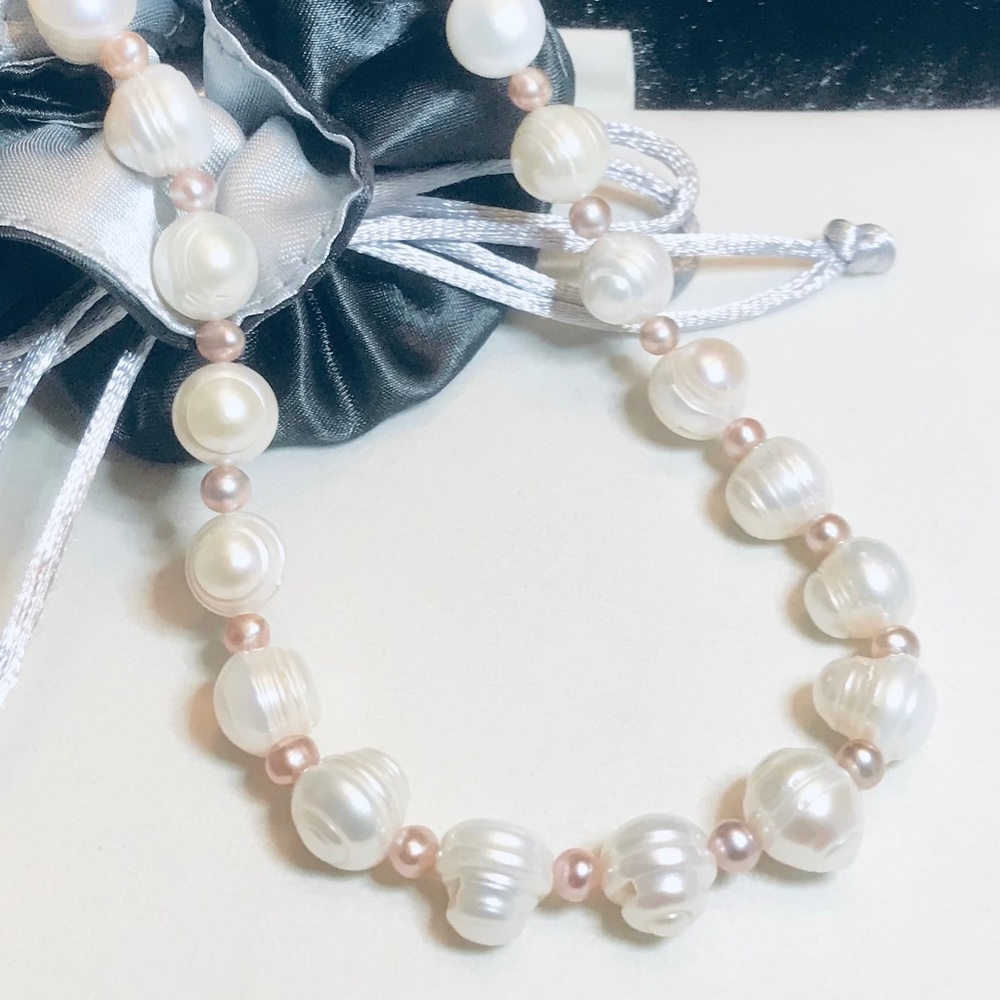 Vintage Madreperla Majorca Ringed Pearl Station Necklace